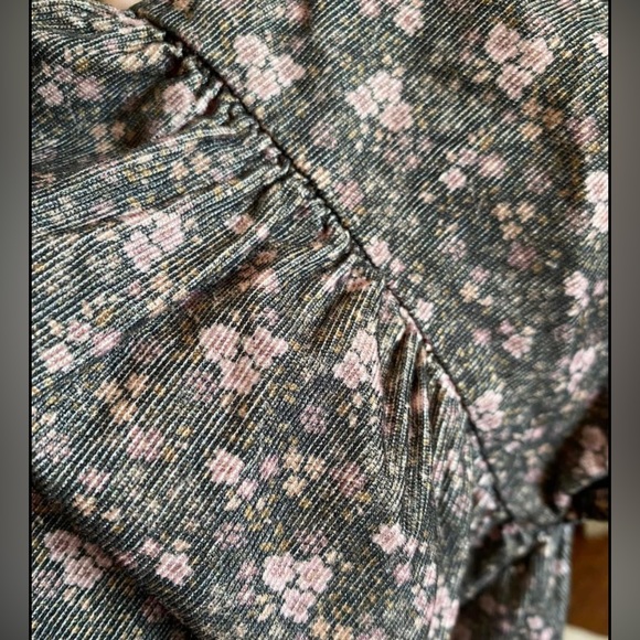 Jamie Kay set - Picture 3 of 3